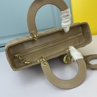 $92.00 USD Christian Dior AAA Quality Handbags For Women #1115374