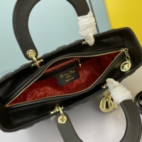 $92.00 USD Christian Dior AAA Quality Handbags For Women #1115379