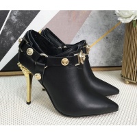 $96.00 USD Versace Boots For Women #1117358