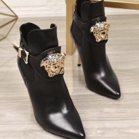 $96.00 USD Versace Boots For Women #1117369
