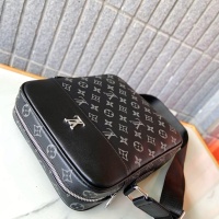 $72.00 USD Louis Vuitton AAA Man Messenger Bags #1119494