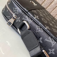 $72.00 USD Louis Vuitton AAA Man Messenger Bags #1119494