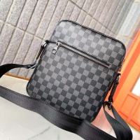 $72.00 USD Louis Vuitton AAA Man Messenger Bags #1119496
