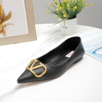 $76.00 USD Valentino Flat Shoes For Women #1121046