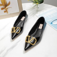 $76.00 USD Valentino Flat Shoes For Women #1121047