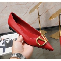 $80.00 USD Valentino Flat Shoes For Women #1121188