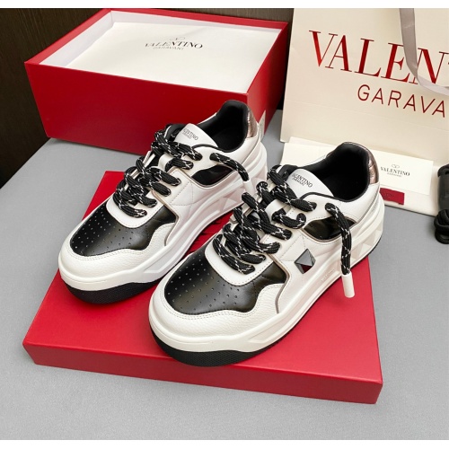 Valentino Casual Shoes For Women #1121573