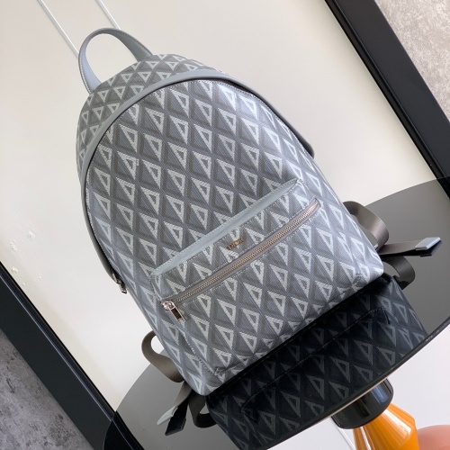 Christian Dior AAA Man Backpacks #1121681