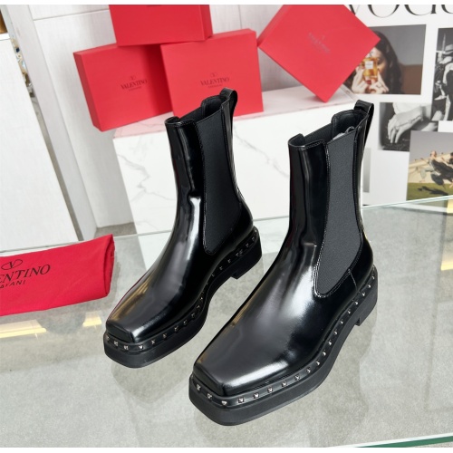 Valentino Boots For Women #1123312