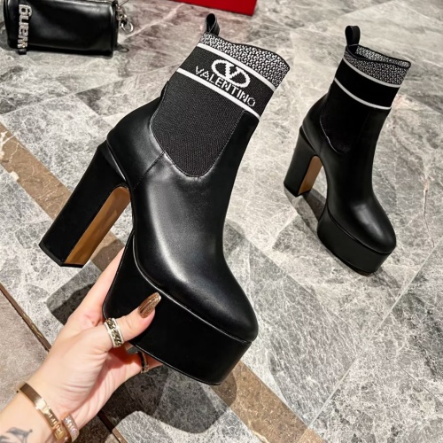Valentino Boots For Women #1123947