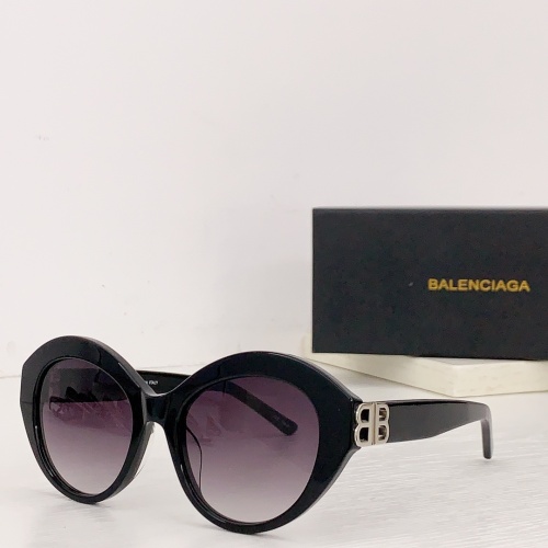 Balenciaga AAA Quality Sunglasses #1124540