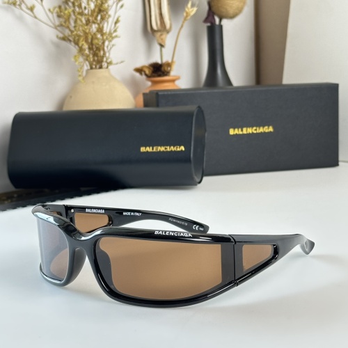 Balenciaga AAA Quality Sunglasses #1124548