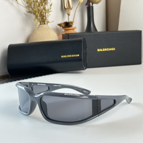 Balenciaga AAA Quality Sunglasses #1124551