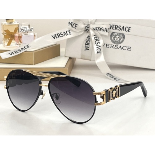 Versace AAA Quality Sunglasses #1125205