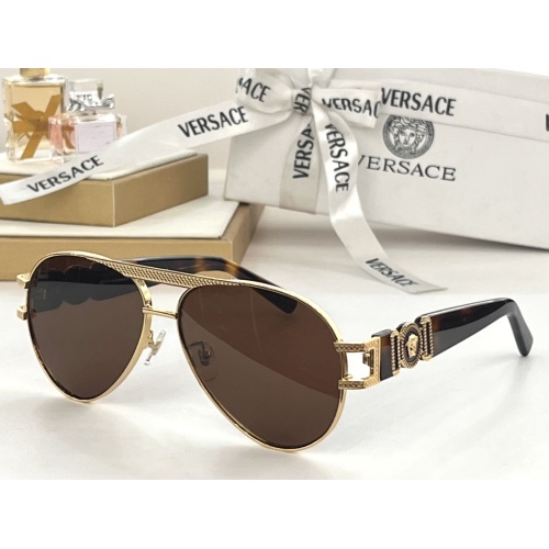 Versace AAA Quality Sunglasses #1125206