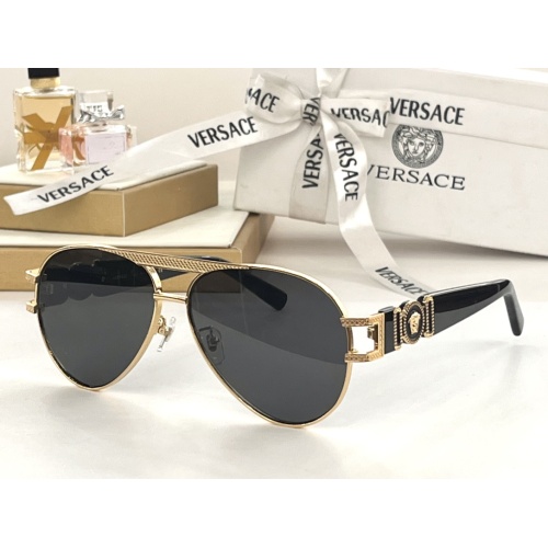Versace AAA Quality Sunglasses #1125209