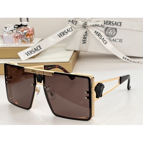 Versace AAA Quality Sunglasses #1125216