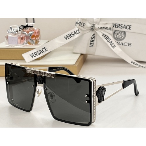 Versace AAA Quality Sunglasses #1125219