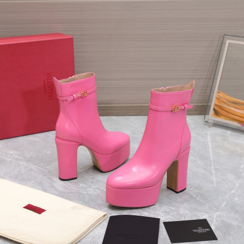 Valentino Boots For Women #1125437