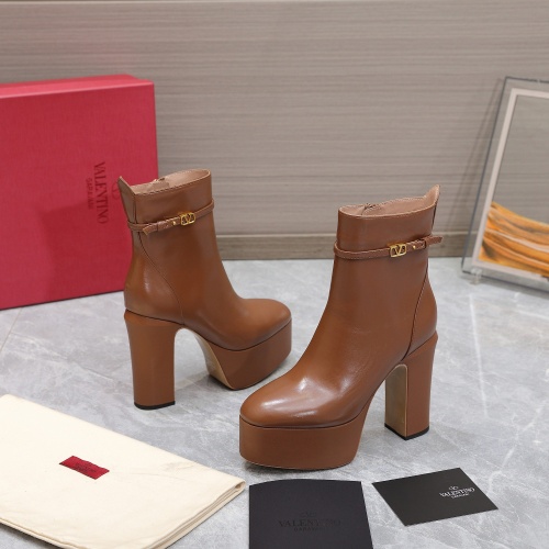 Valentino Boots For Women #1125438