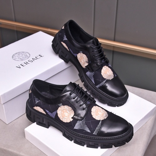 Versace Leather Shoes For Men #1125602