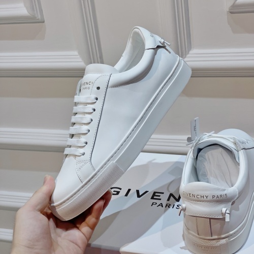 Givenchy Casual Shoes For Men #1125848