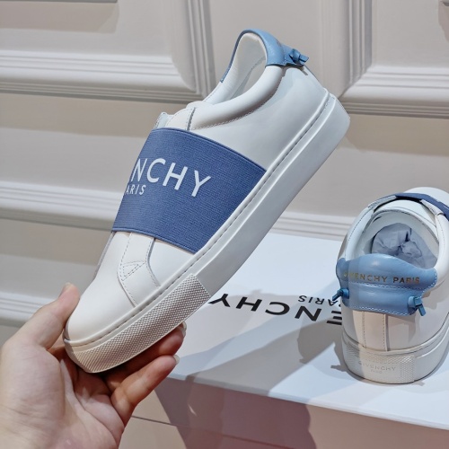 Givenchy Casual Shoes For Men #1125862