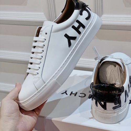 Givenchy Casual Shoes For Women #1125883