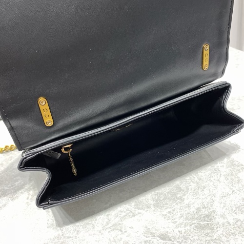 Replica Dolce & Gabbana D&G AAA Quality Messenger Bags For Women #1126753 $115.00 USD for Wholesale