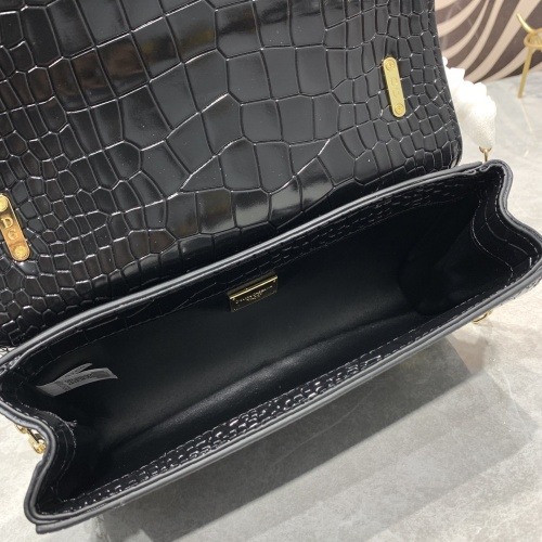 Replica Dolce & Gabbana D&G AAA Quality Messenger Bags For Women #1126761 $112.00 USD for Wholesale