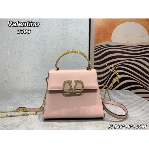 $96.00 USD Valentino AAA Quality Messenger Bags For Women #1126838