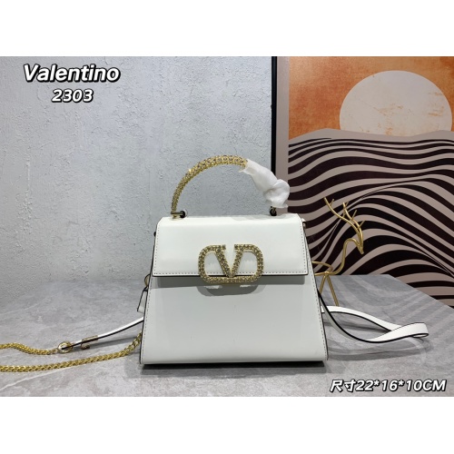 Valentino AAA Quality Messenger Bags For Women #1126839