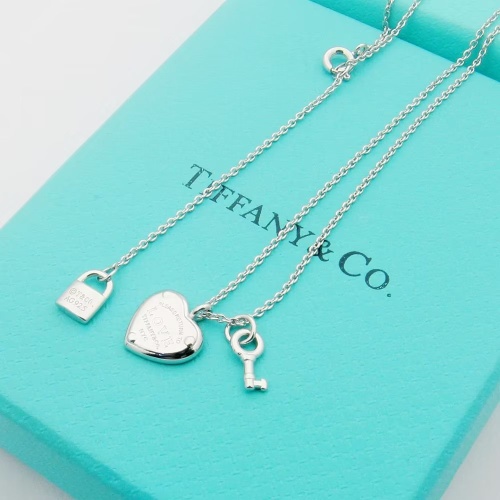 Replica Tiffany Necklaces #1127929 $25.00 USD for Wholesale