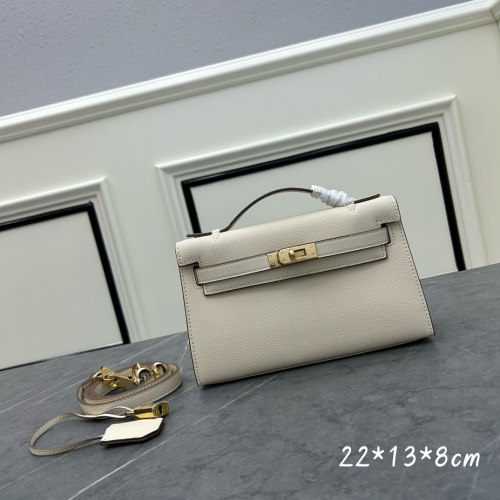 Hermes AAA Quality Handbags For Women #1128618