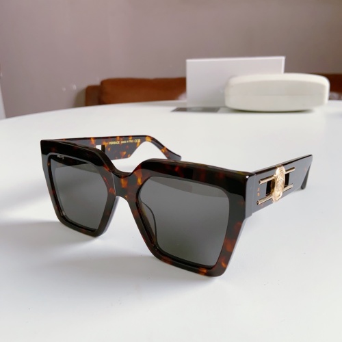Versace AAA Quality Sunglasses #1130249