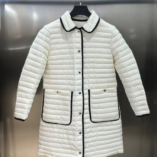 Moncler Down Feather Coat Long Sleeved For Women #1130331