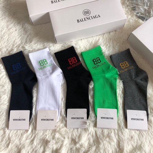 Balenciaga Socks For Men #1130767