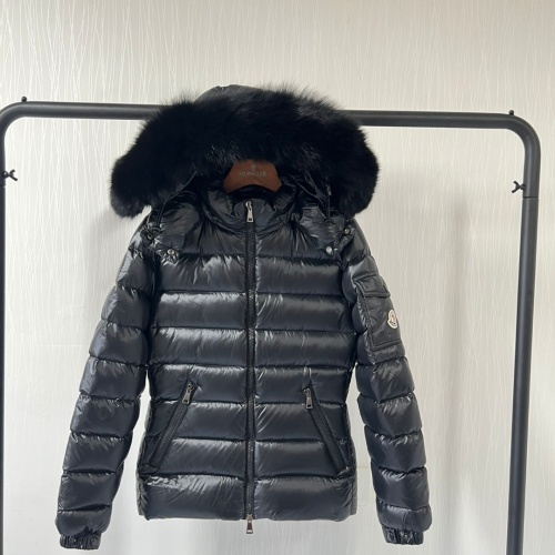 Moncler Down Feather Coat Long Sleeved For Women #1131289