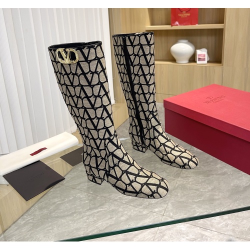 Valentino Boots For Women #1131472
