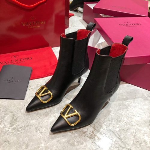 Valentino Boots For Women #1131479