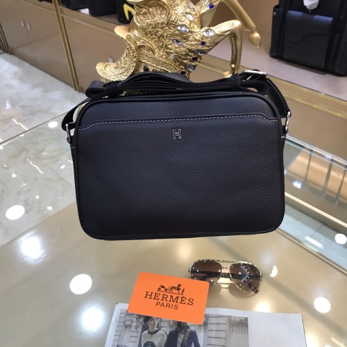 Hermes AAA Man Messenger Bags #1132577 $102.00 USD, Wholesale Replica Hermes AAA Man Messenger Bags