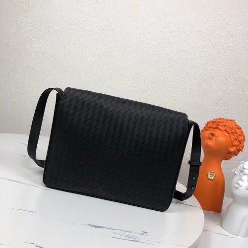 Replica Bottega Veneta AAA Man Messenger Bags #1132634 $185.00 USD for Wholesale