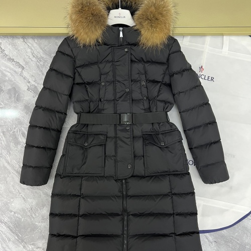 Moncler Down Feather Coat Long Sleeved For Women #1132904