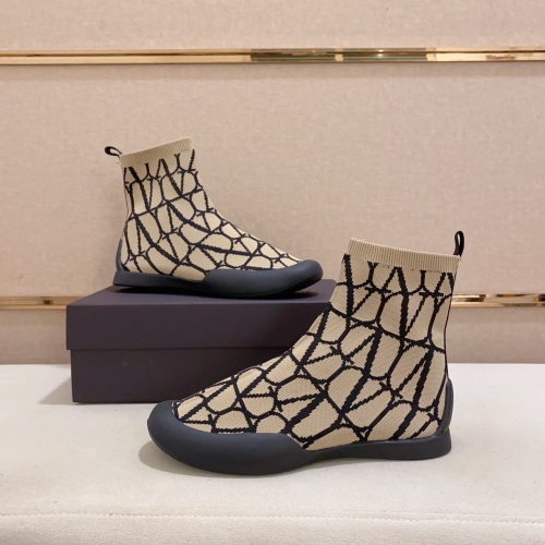 Valentino Boots For Men #1133282