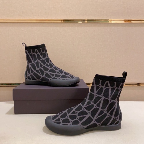 Valentino Boots For Men #1133285