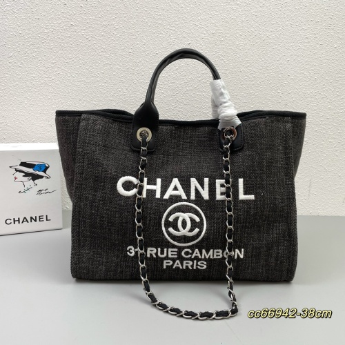 Chanel AAA Quality Handbags For Women #1133558