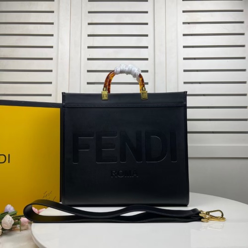 Fendi AAA Quality Tote-Handbags For Women #1133583