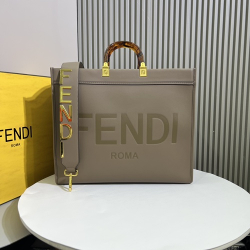 Fendi AAA Quality Tote-Handbags For Women #1133592 $102.00 USD, Wholesale Replica Fendi AAA Quality Handbags