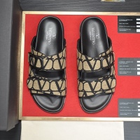 $80.00 USD Valentino Slippers For Men #1125008