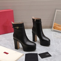 $140.00 USD Valentino Boots For Women #1125439
